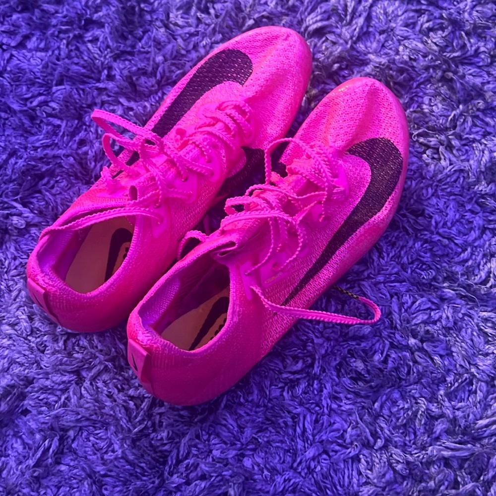 Nike super fly spikes